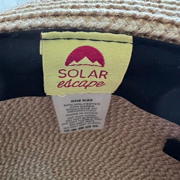 Stylish Tan Wide-Brim Hat woven with black accent. O/S - Picture 2 of 4